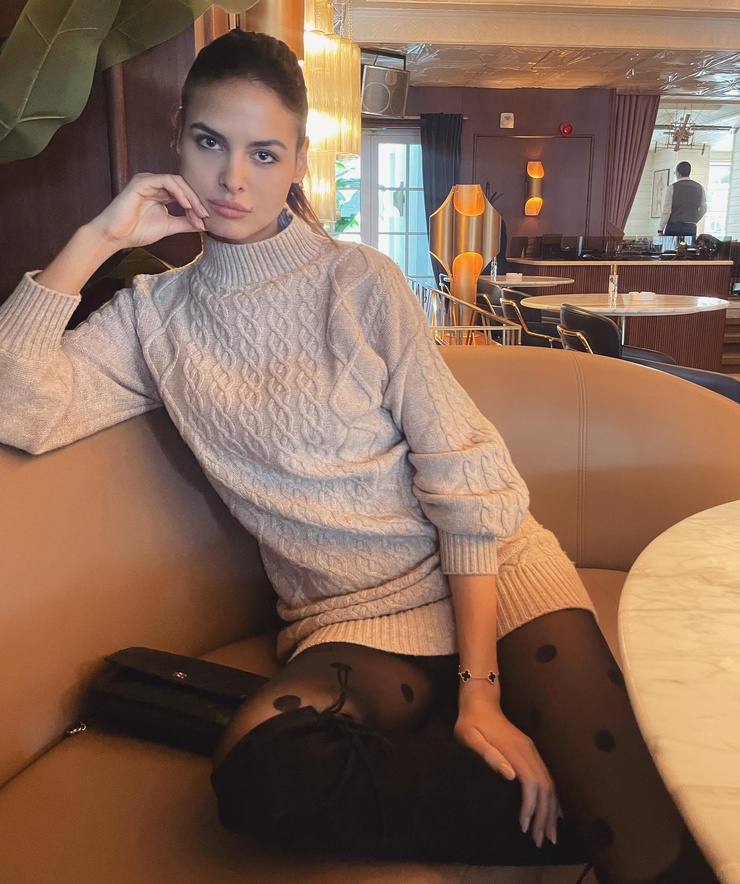Bojana Krsmanovic Bojana Krsmanovic