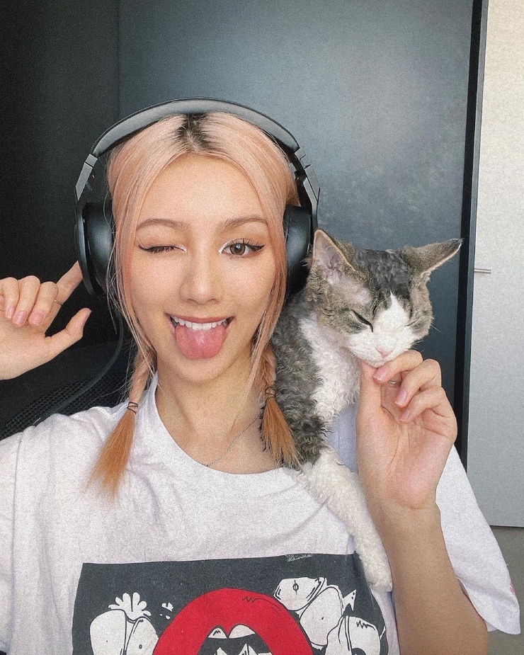 Kathy Zheng