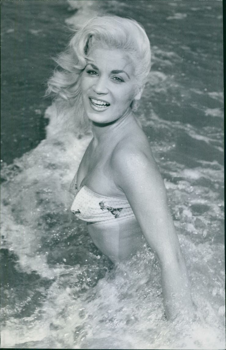 June Cunningham