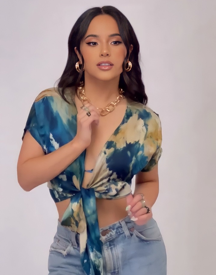 Becky G.