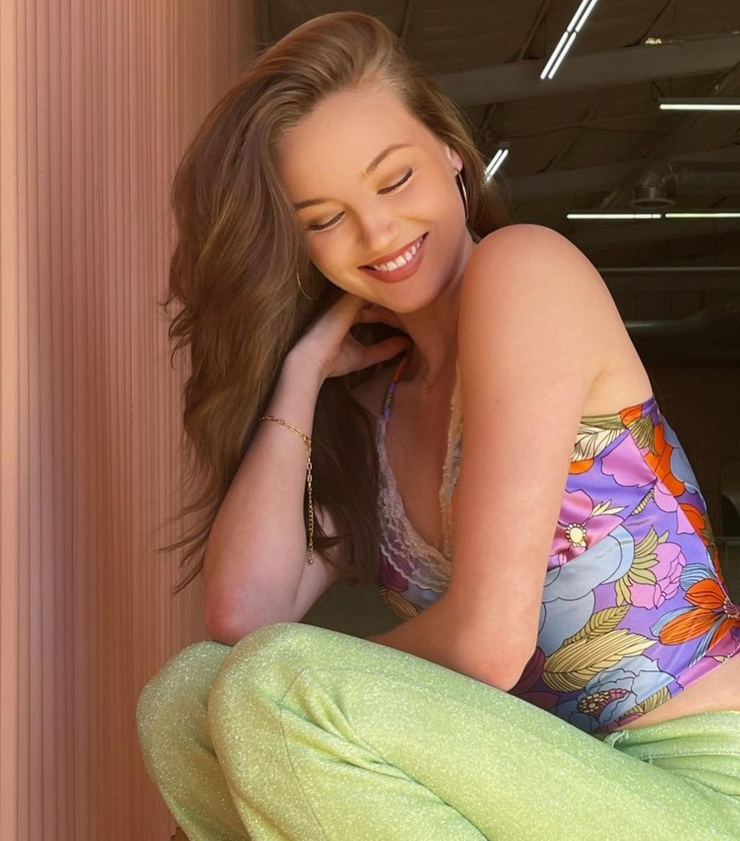 Chloe Rose Robertson