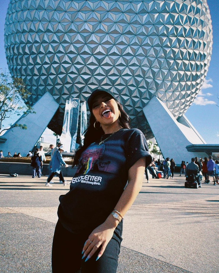 Becky G.