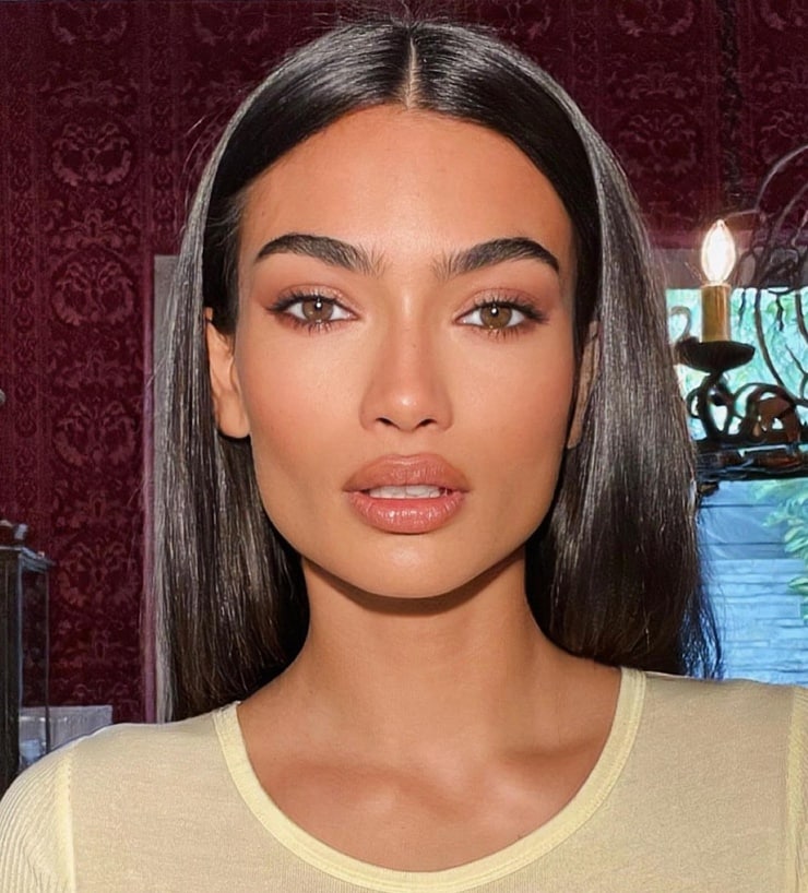 Picture of Kelly Gale