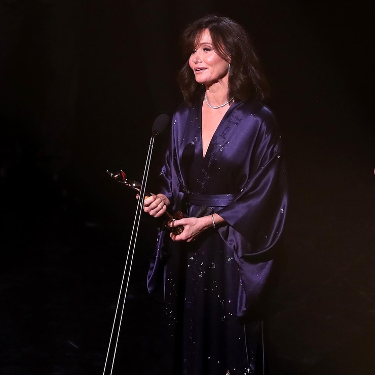 Essie Davis