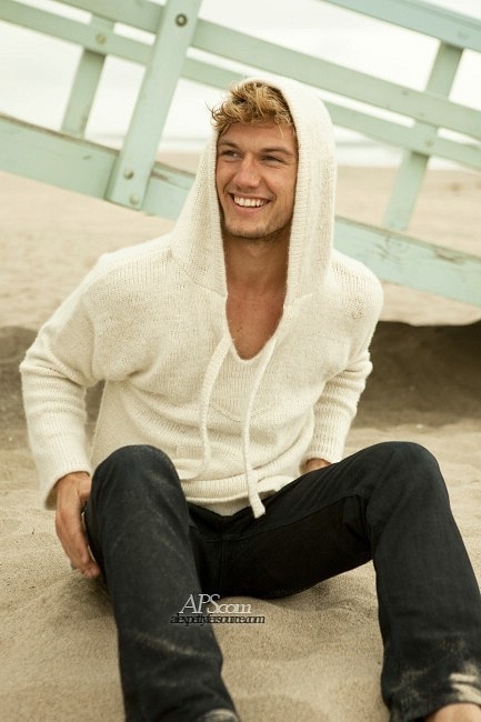 Alex Pettyfer