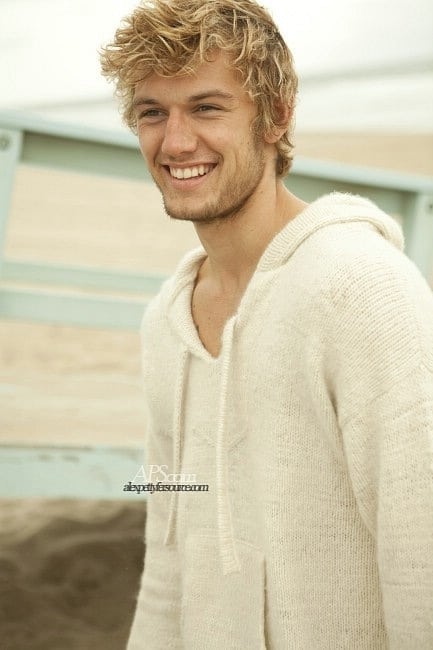 Alex Pettyfer