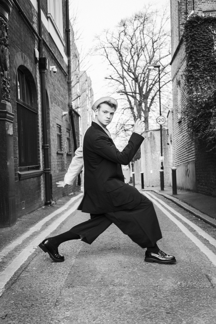 Tom Rhys Harries