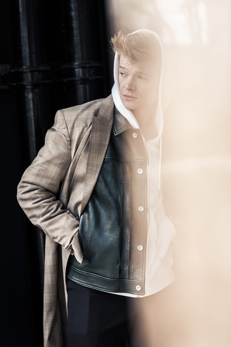 Tom Rhys Harries