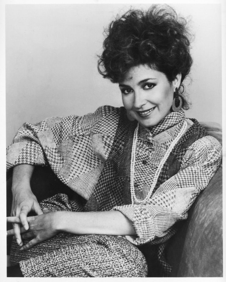 Annie Potts