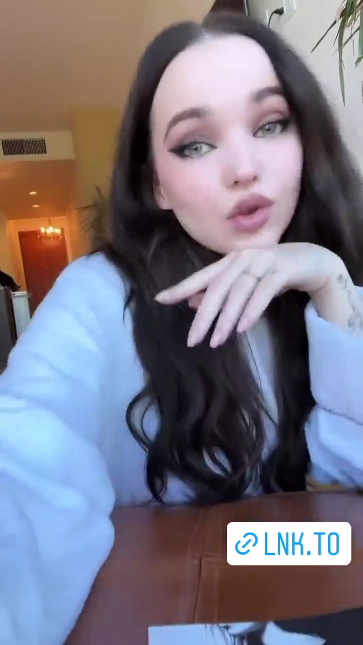 Dove Cameron