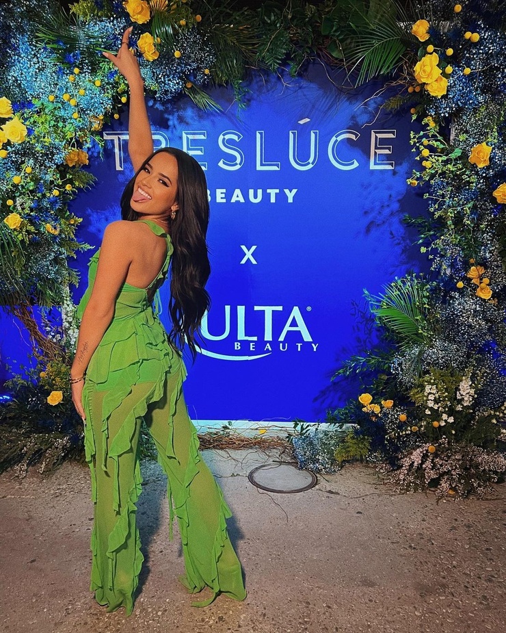 Becky G.