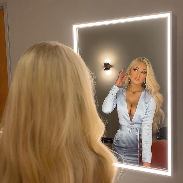 Katerina Rozmajzl Katerina Rozmajzl