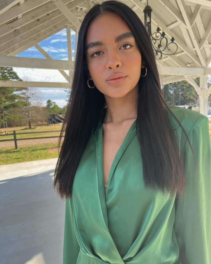 Faith Livingston image