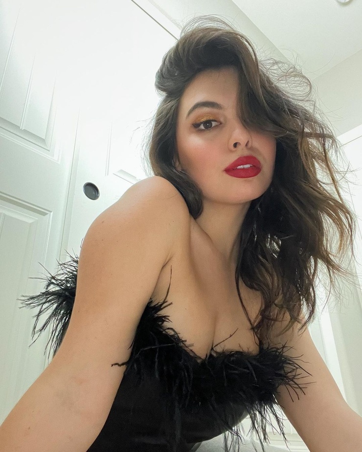 Isabella Gomez Isabella Gomez