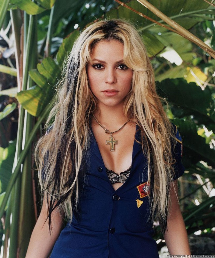 Shakira Shakira