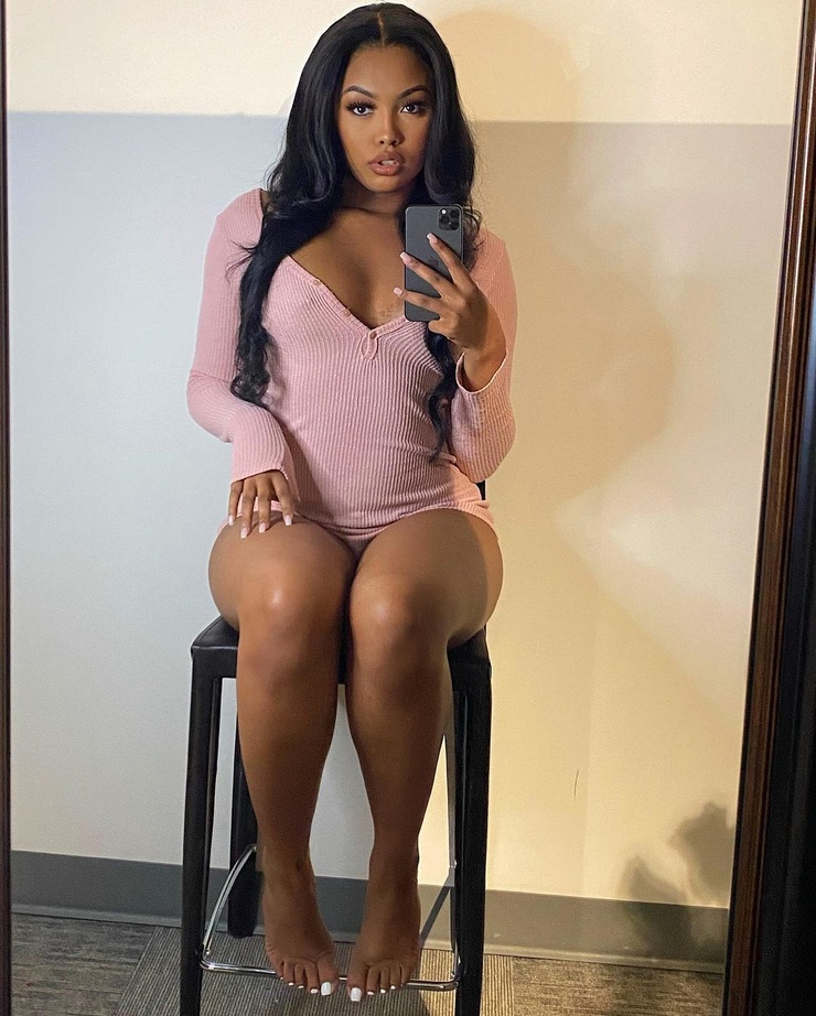 Naudia Donald Naudia Donald