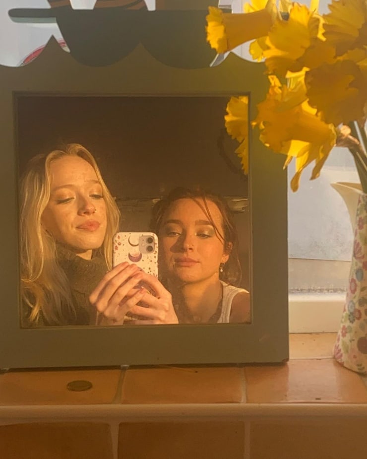 Amybeth McNulty