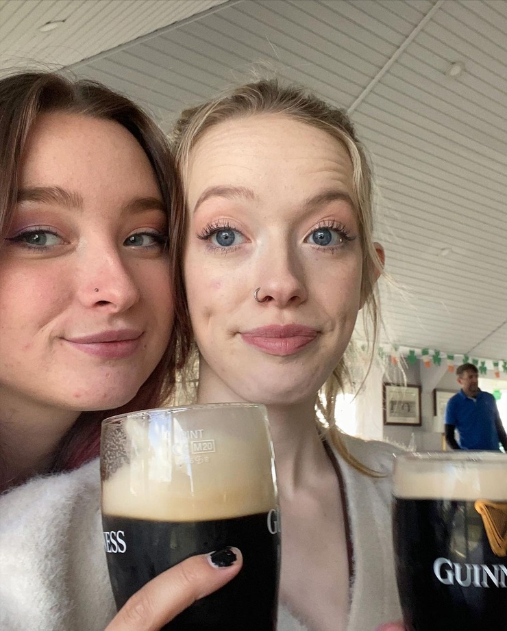 Amybeth McNulty