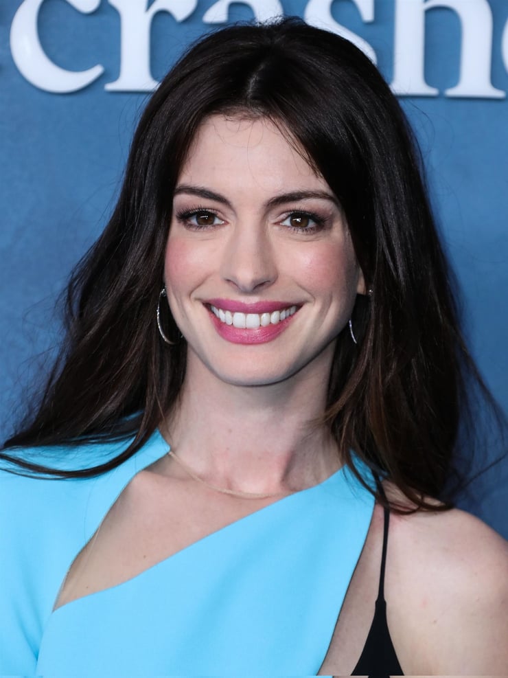 Anne Hathaway