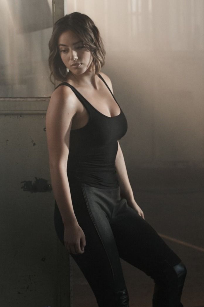 Chloe Bennet Chloe Bennet