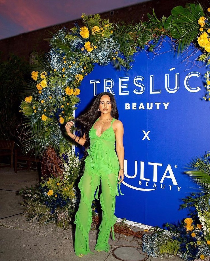 Becky G.