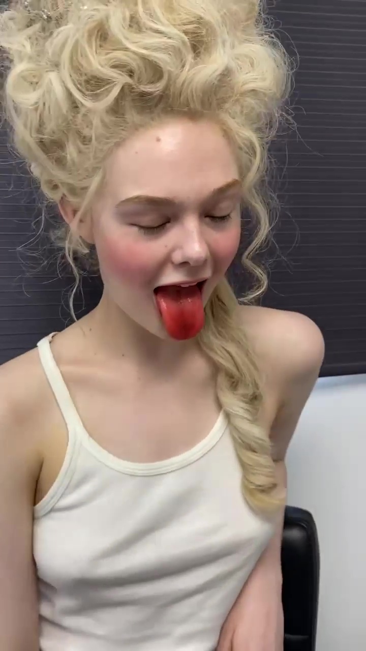 Elle Fanning Elle Fanning