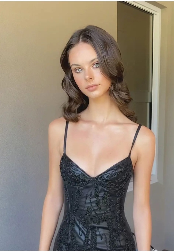 Meika Woollard Meika Woollard