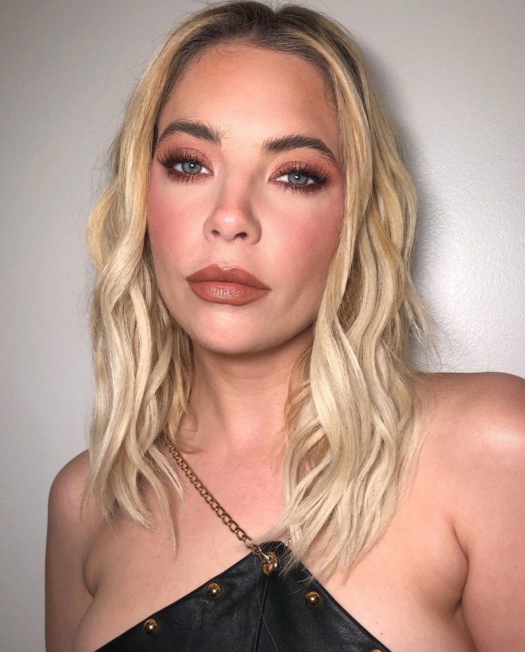 Ashley Benson Ashley Benson