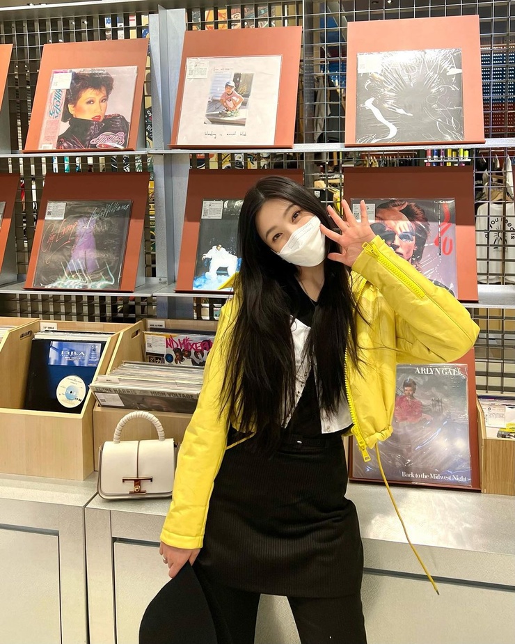 Joy (Park Soo Young)