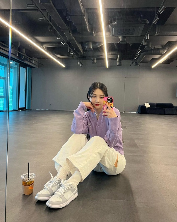 Joy (Park Soo Young)
