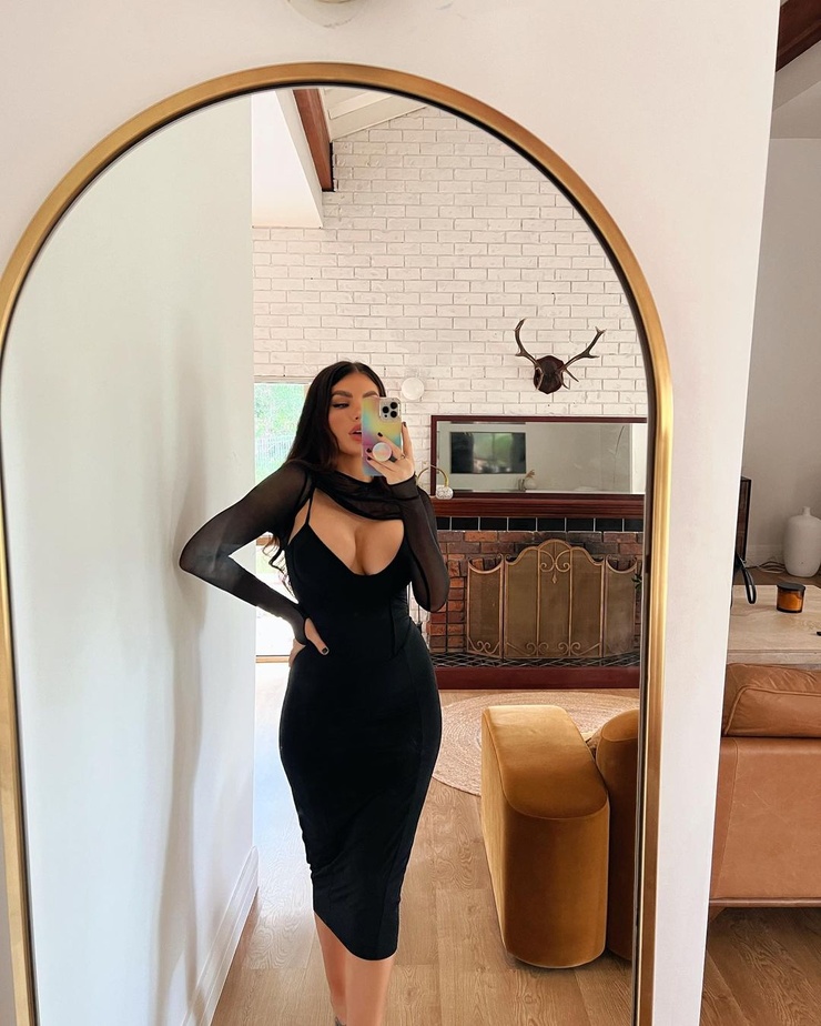 Nicole Thorne