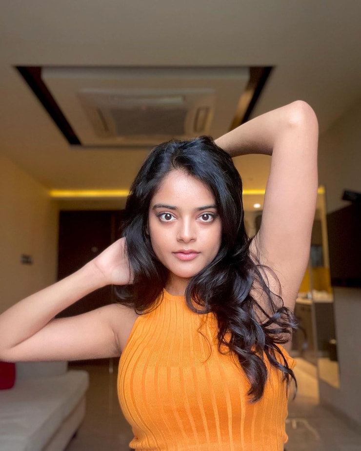 Riddhi Kumar