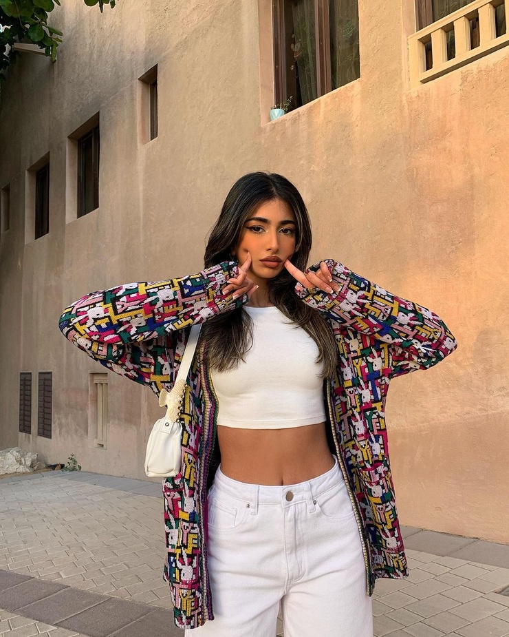 Iffat Marashi