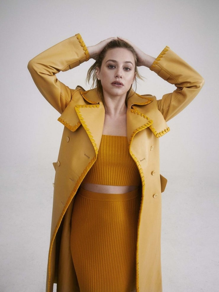 Lili Reinhart