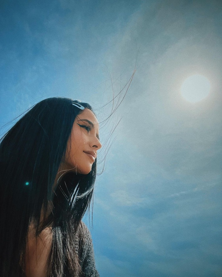 Becky G.