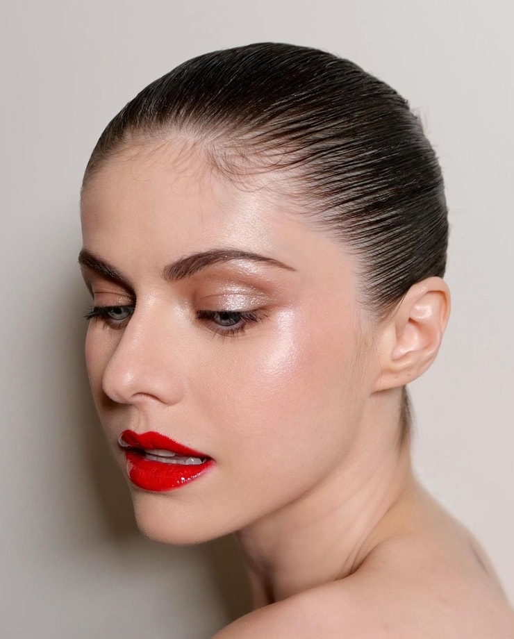 Alexandra Daddario