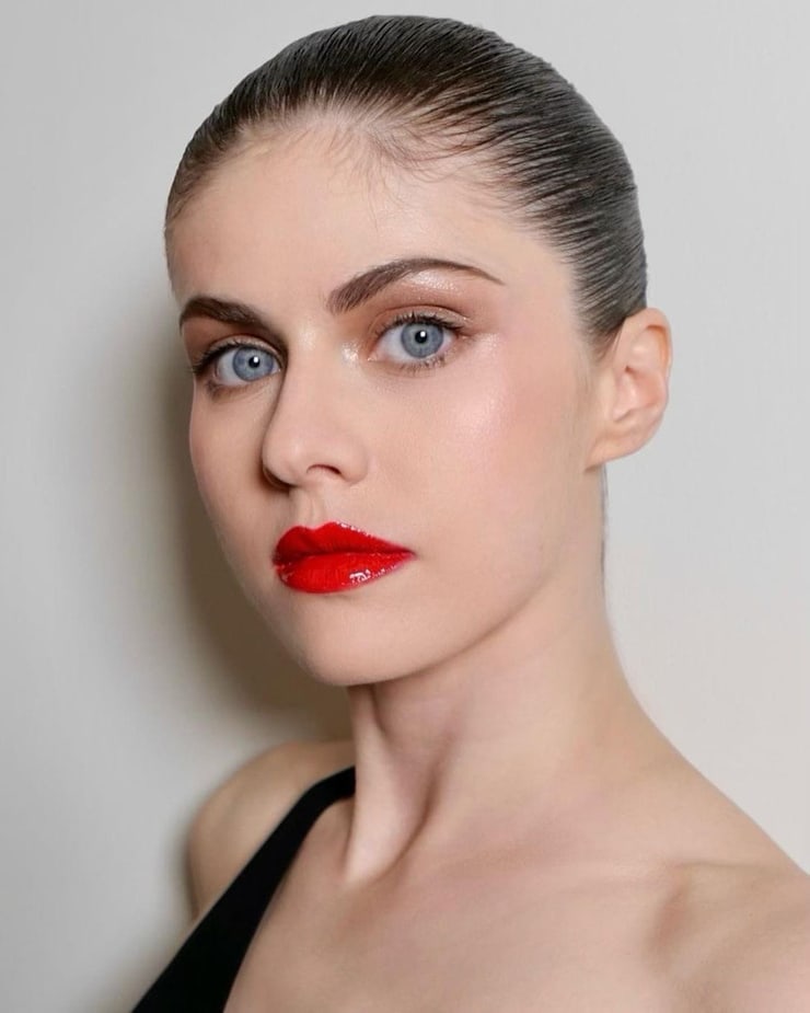 Alexandra Daddario Alexandra Daddario