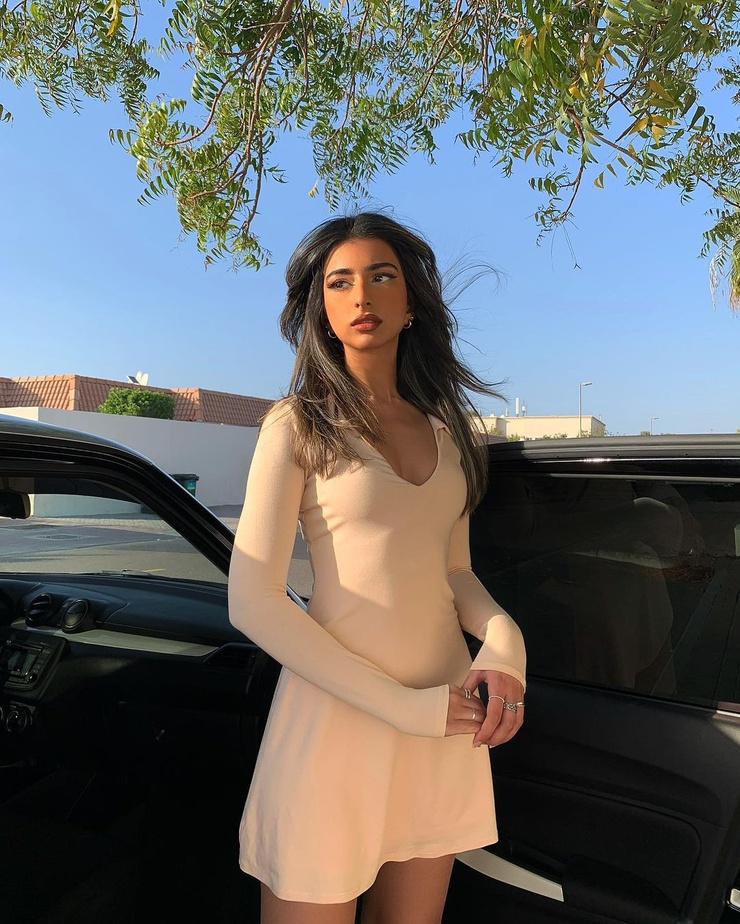 Iffat Marashi