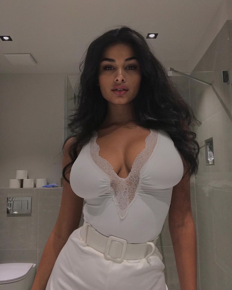 Komal Khosla Komal Khosla