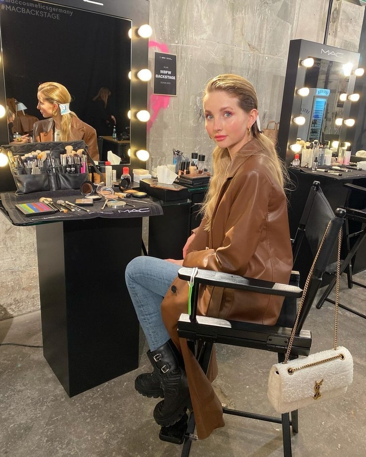 Anna Hiltrop Anna Hiltrop