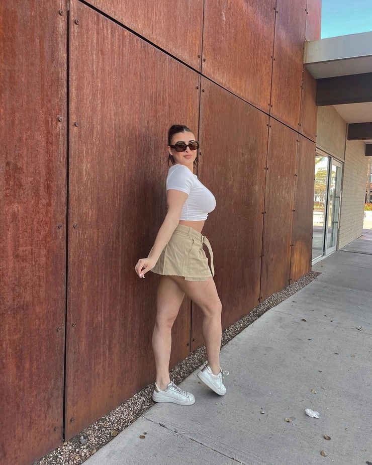 Kalani Hilliker Kalani Hilliker