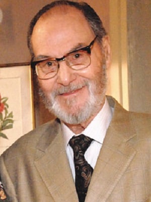 Leonardo Villar