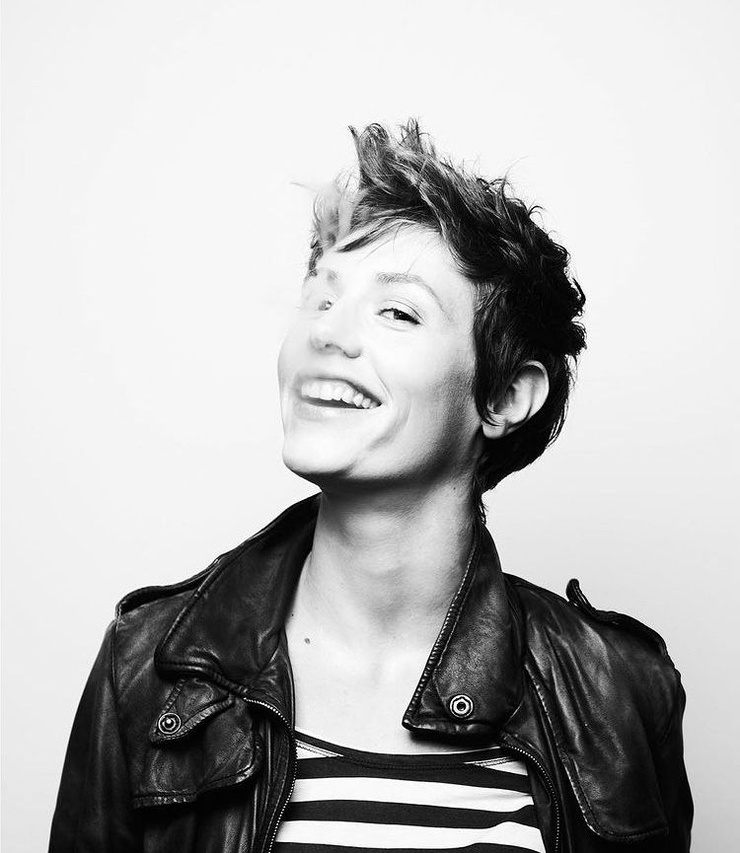 Cécile De France