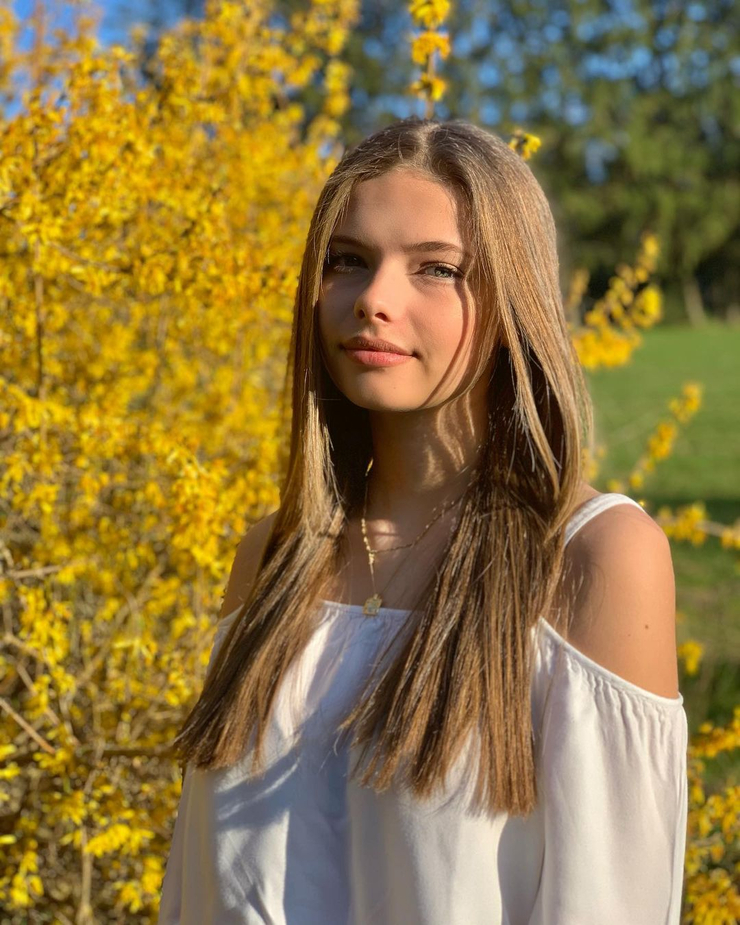 Elena Stein
