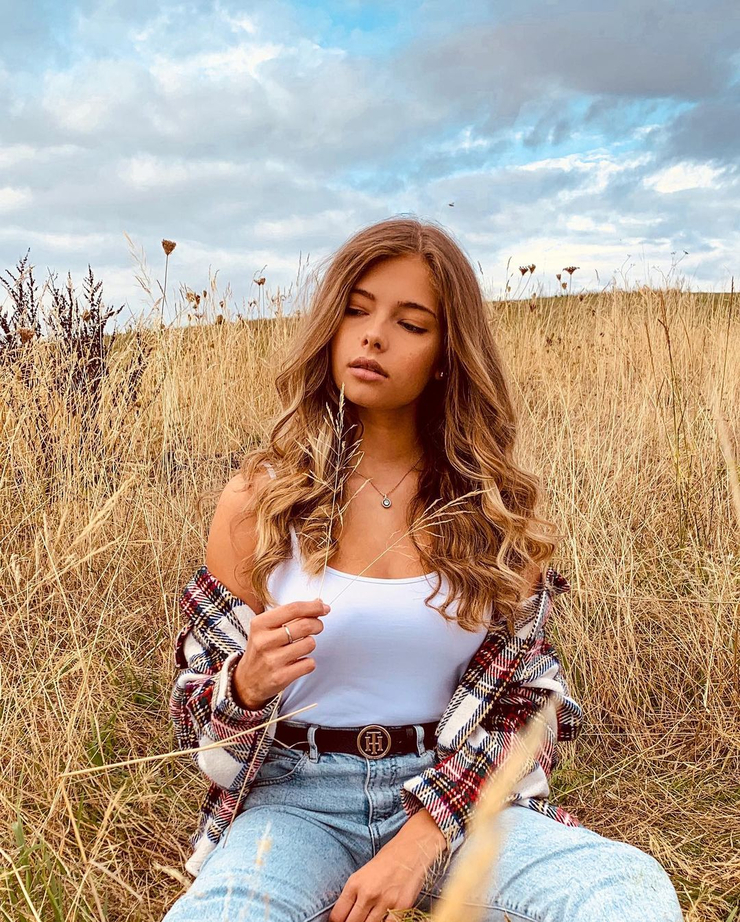 Elena Stein