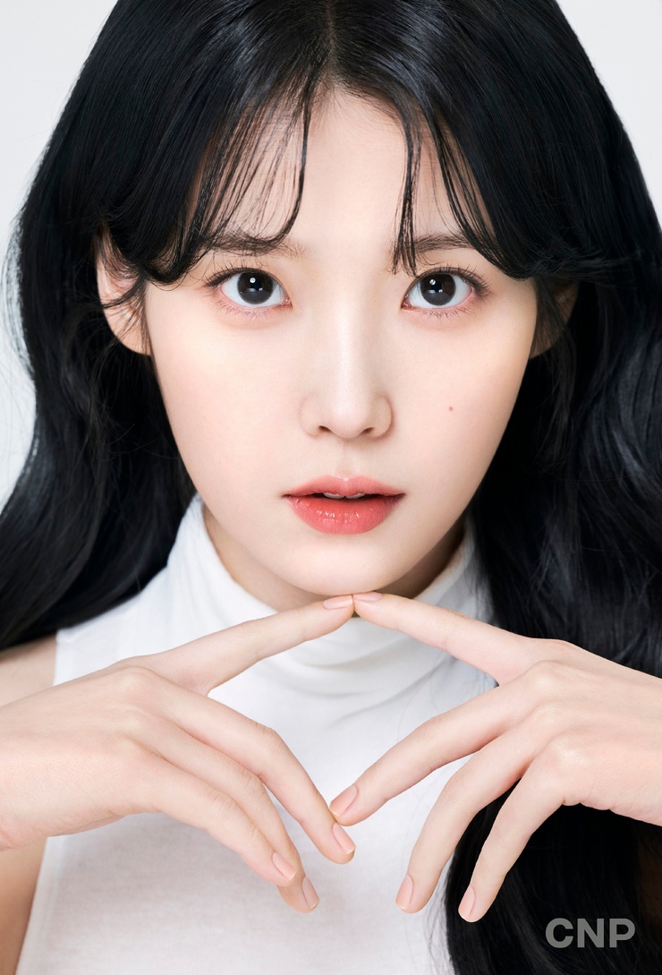IU IU