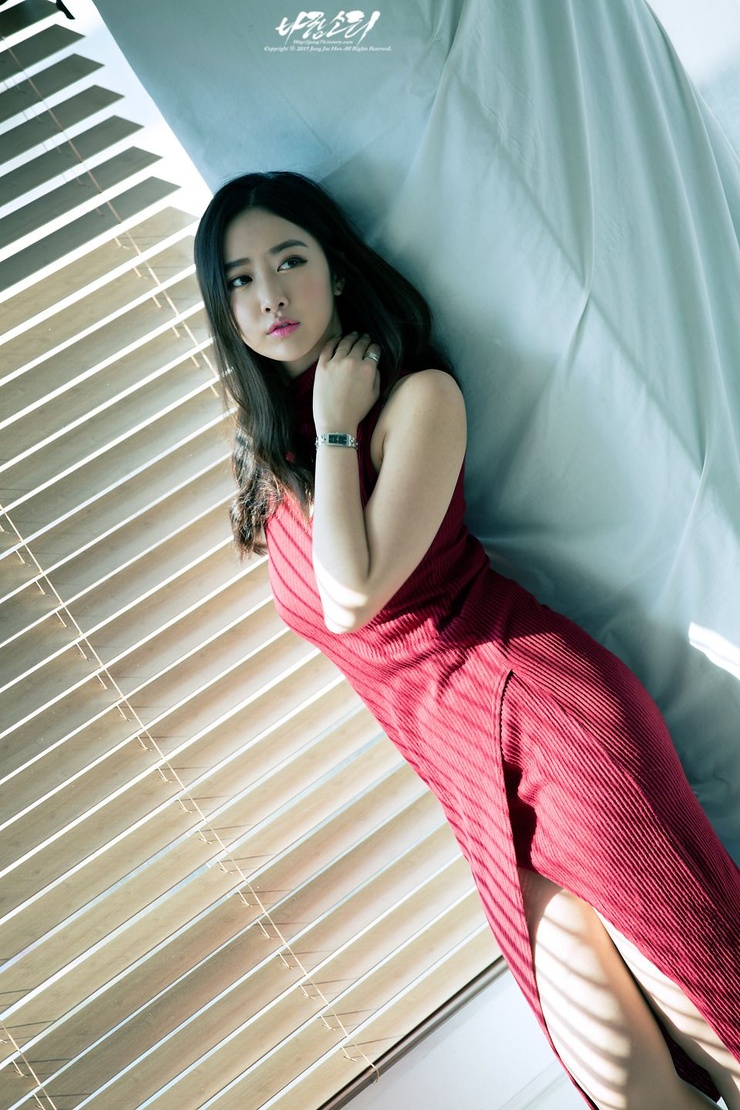 Shin Hae Ri