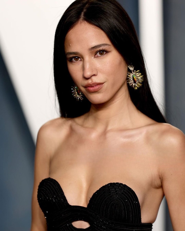 Kelsey Chow Kelsey Chow