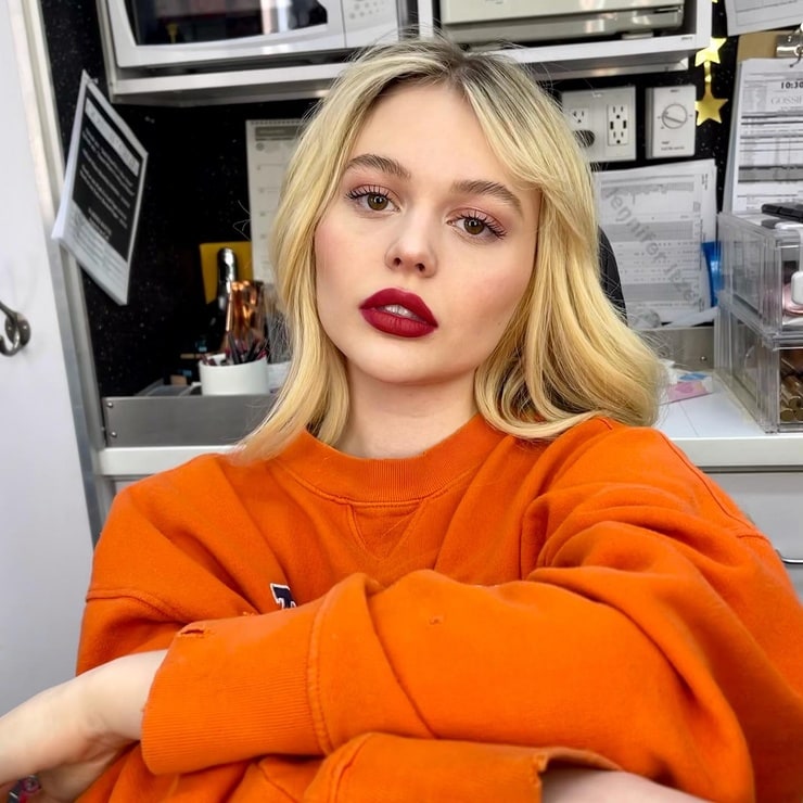 Emily Alyn Lind