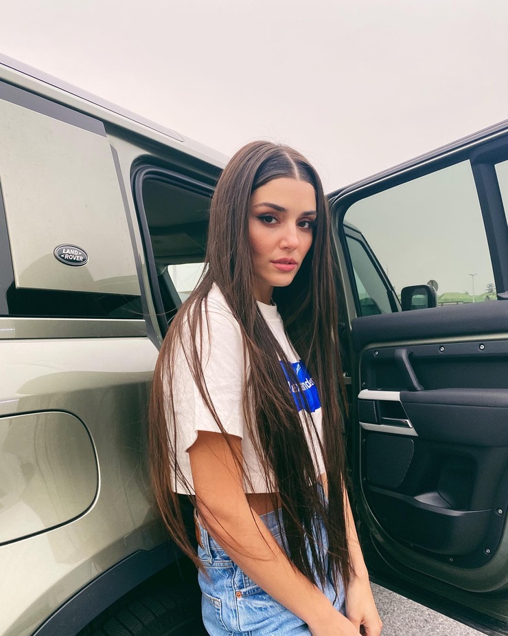 Hande Erçel Hande Erçel